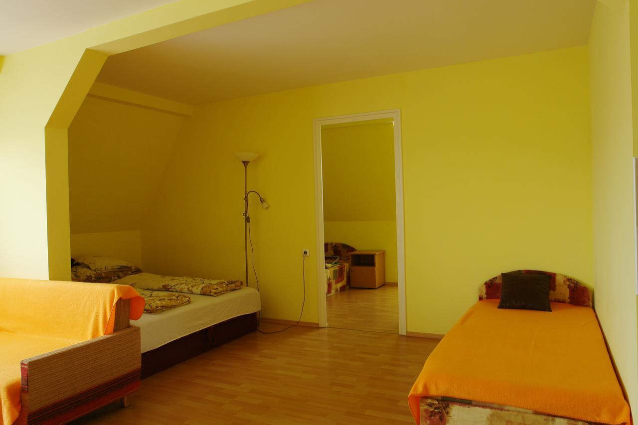 Valentína Apartmanház Bogács Exterior foto