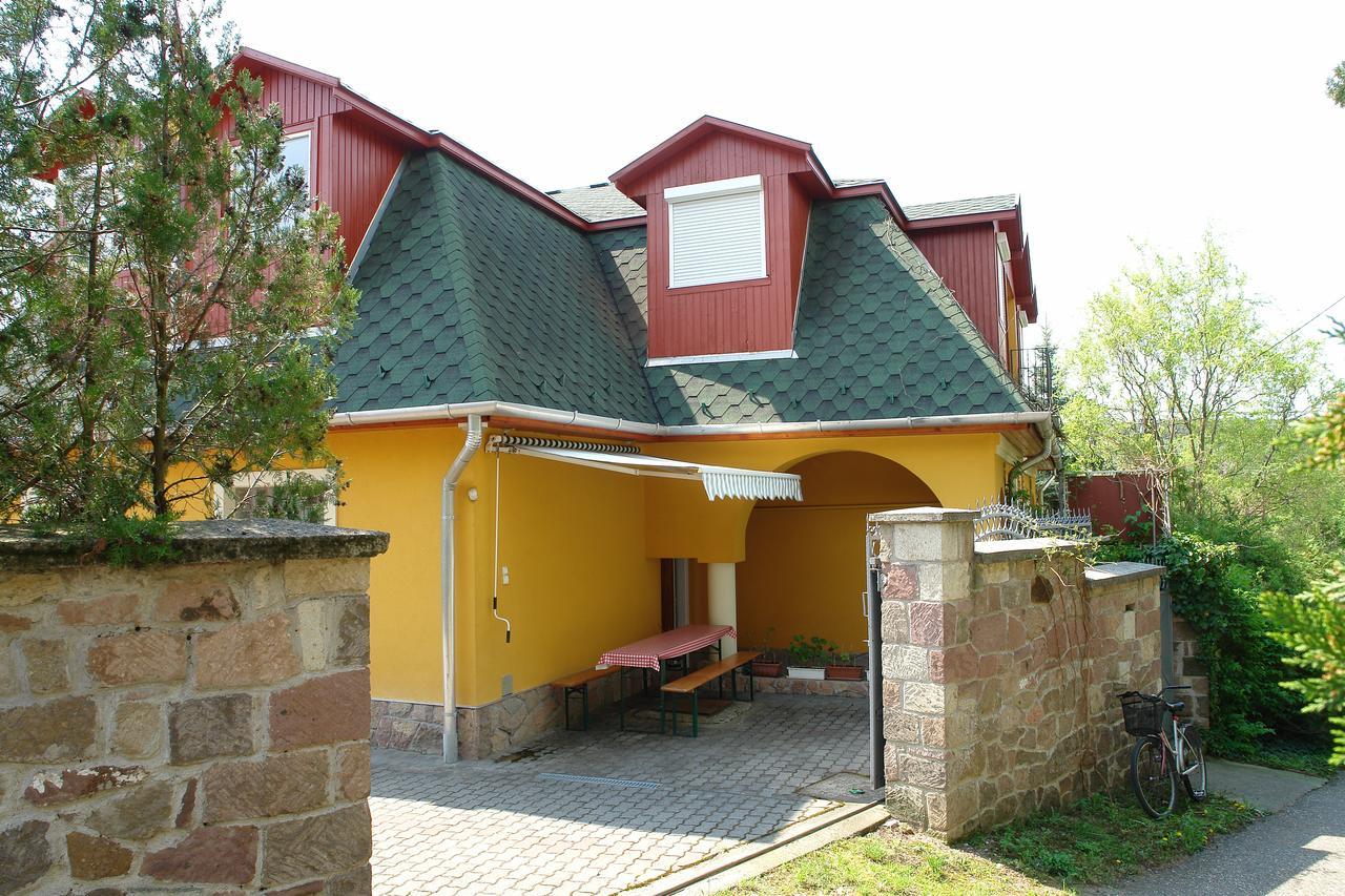 Valentína Apartmanház Bogács Exterior foto