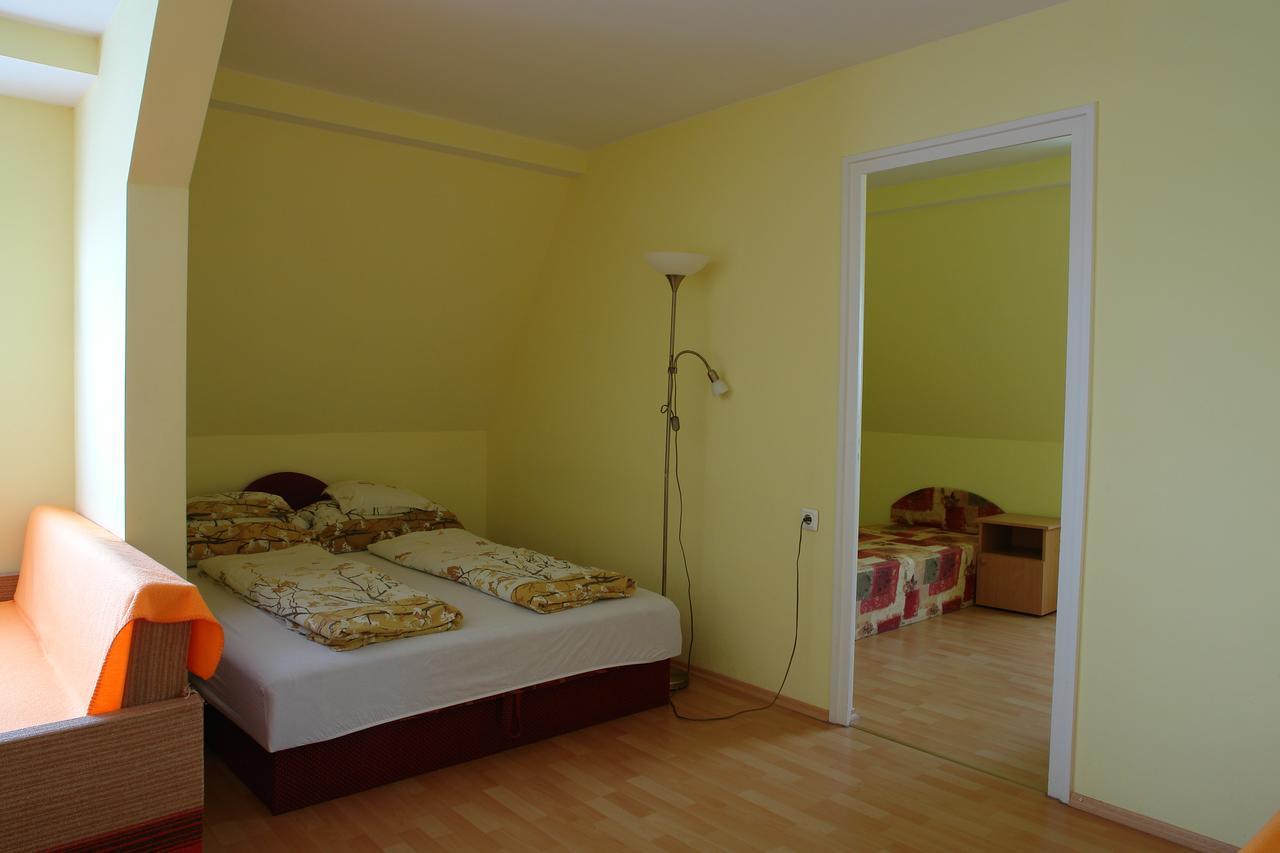 Valentína Apartmanház Bogács Exterior foto