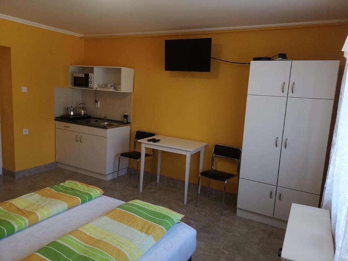 Valentína Apartmanház Bogács Exterior foto